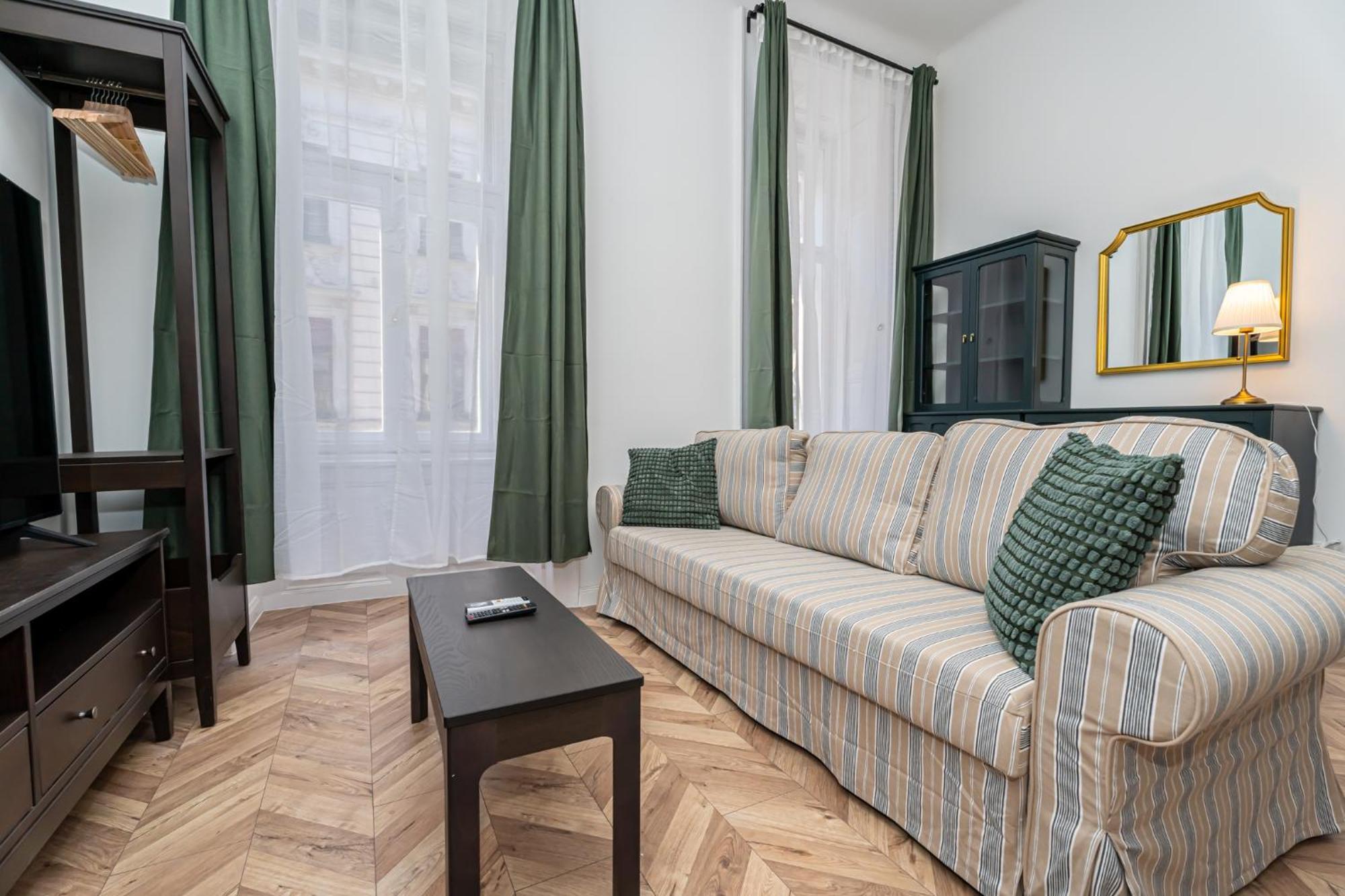 Apartament Gozsdu Court Pollack